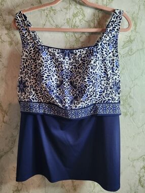 Lands' End Underwire Swim Top